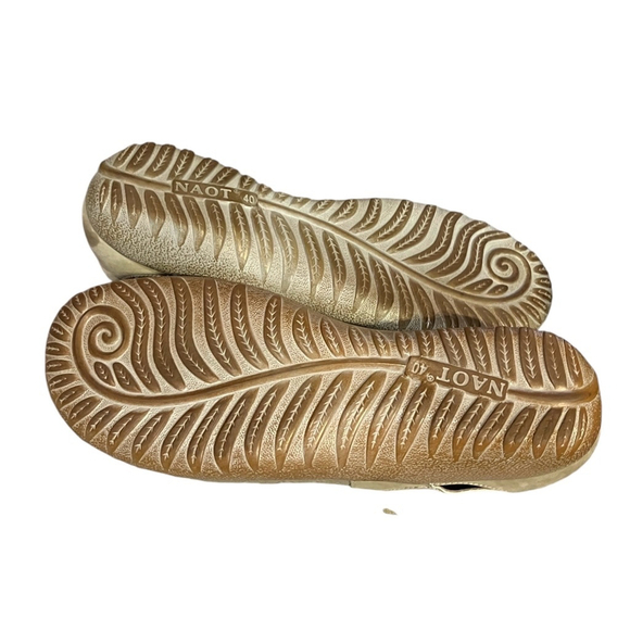 Naot Suede Beige Gold Flats Size 40/9 - Picture 10 of 10